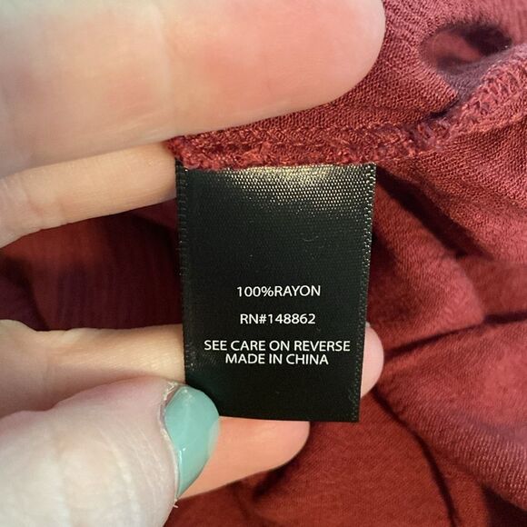 Torrid Rust Tiered Crepe Lightweight Button Back Short Sleeve Blouse Size 2 - Picture 7 of 8